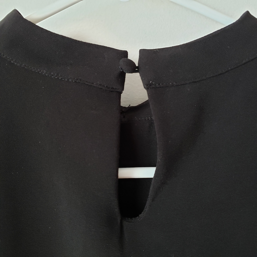 Blouse with Pearl Detail - Picture 7 of 14
